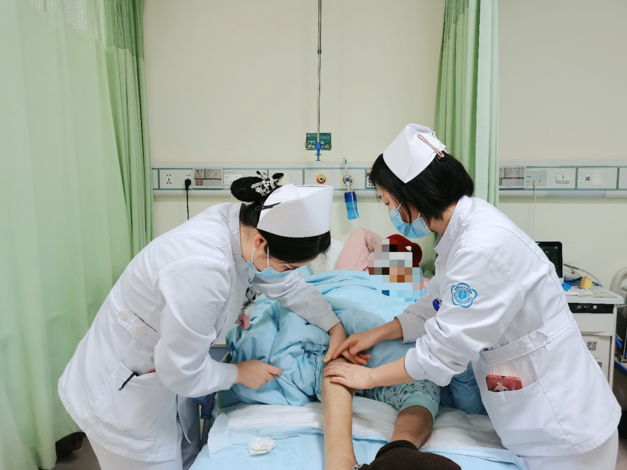 【优护心声】用专业守护生命 以温情抚慰心灵 黔西南州人民医院全科医学科病房的白衣守护者