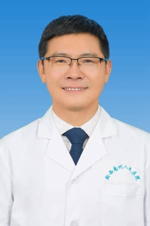 张传跃 党委书记 院长 全面主持医院党委、行政工作.jpg